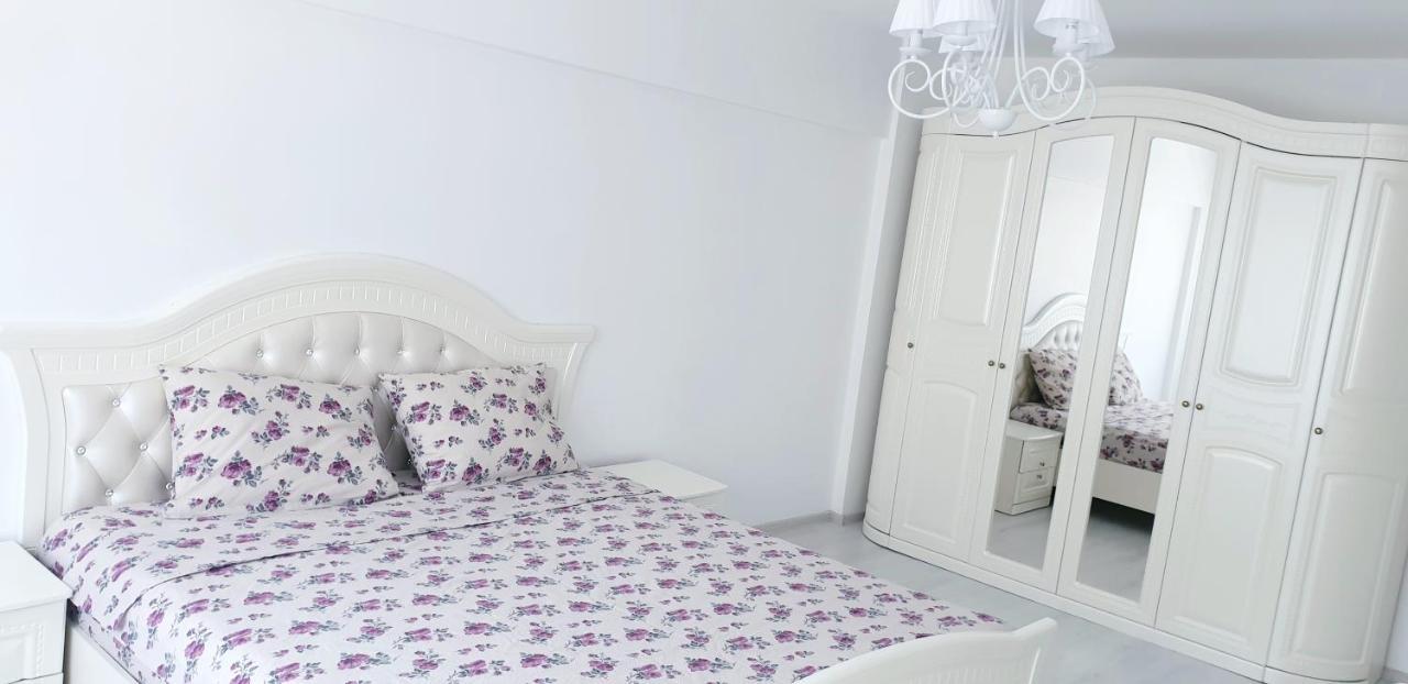 White Apartament, Braila Exterior photo
