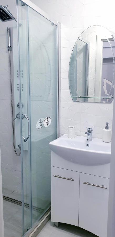 White Apartament, Braila Exterior photo