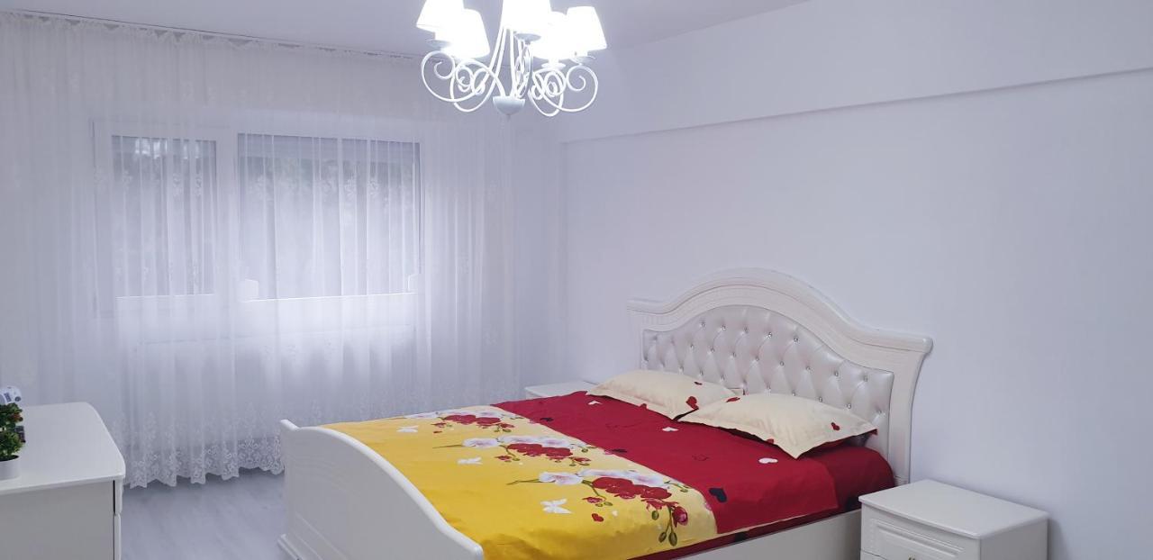 White Apartament, Braila Exterior photo
