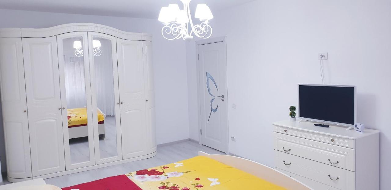 White Apartament, Braila Exterior photo