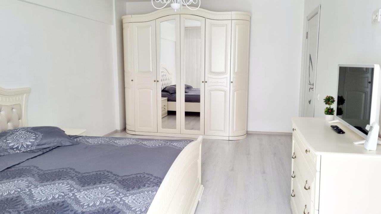 White Apartament, Braila Exterior photo