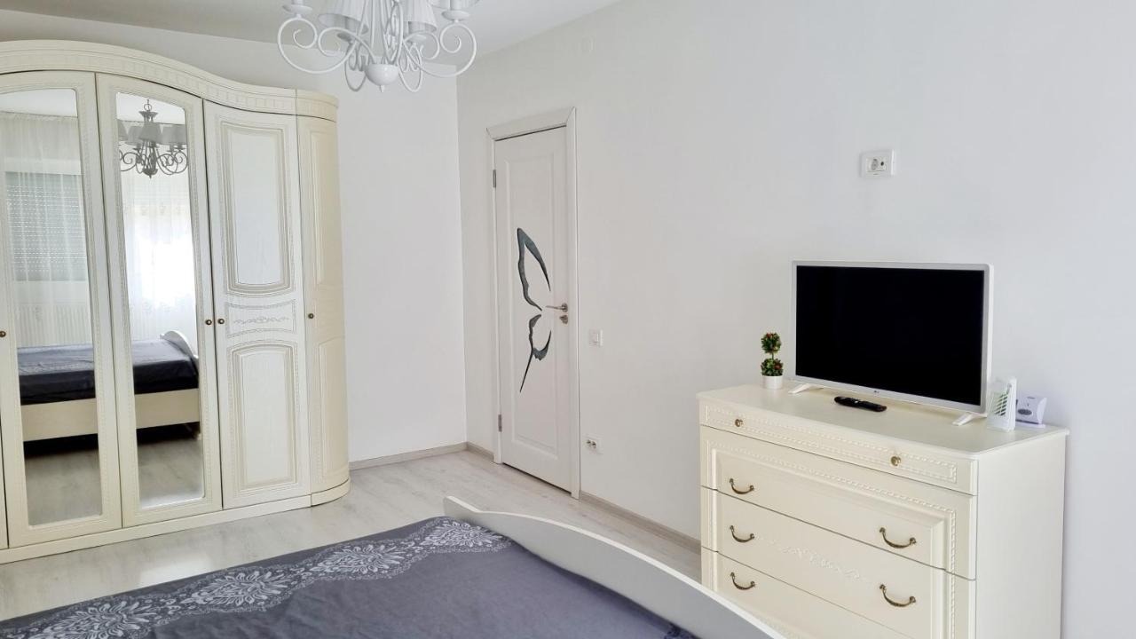 White Apartament, Braila Exterior photo